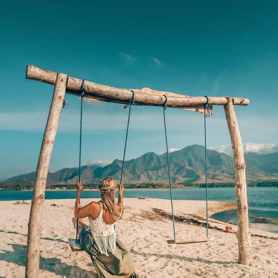Mangroove Bay Boutique Hostel บันยูเวดัง ภายนอก รูปภาพ