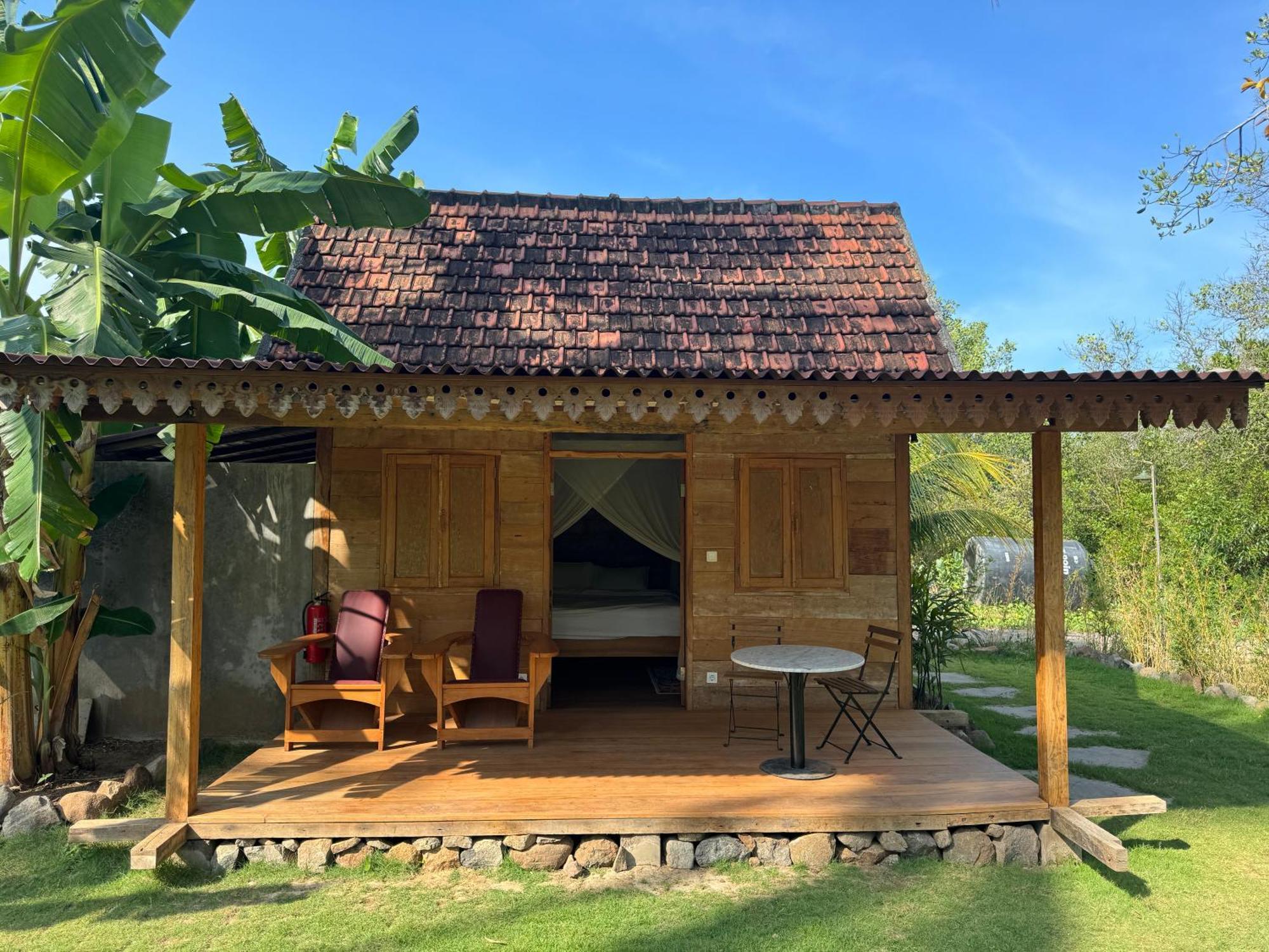 Mangroove Bay Boutique Hostel บันยูเวดัง ภายนอก รูปภาพ