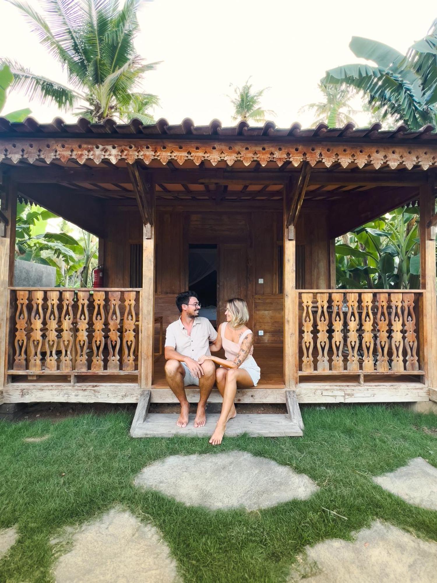 Mangroove Bay Boutique Hostel บันยูเวดัง ภายนอก รูปภาพ